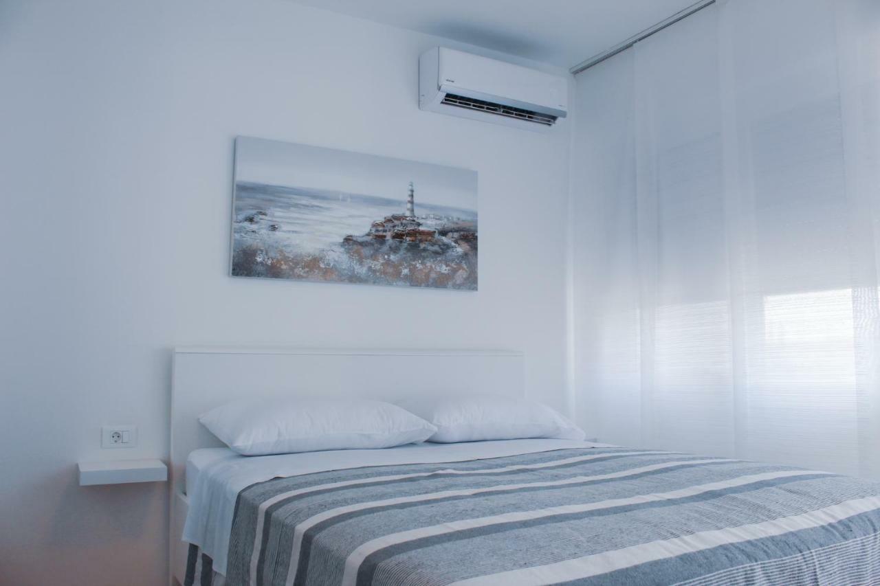 Center 4 Two Apartman Pula